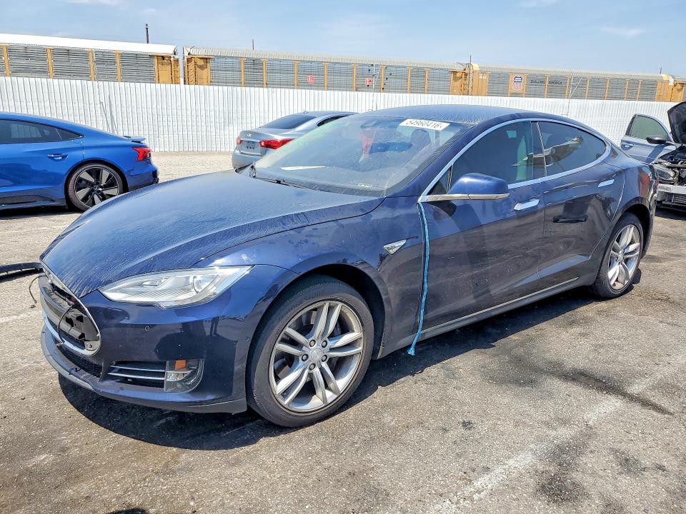 Продаж на аукціоні авто 2015 Tesla Model S, vin: 5YJSA1H12FFP79792, номер лоту: 54960416
