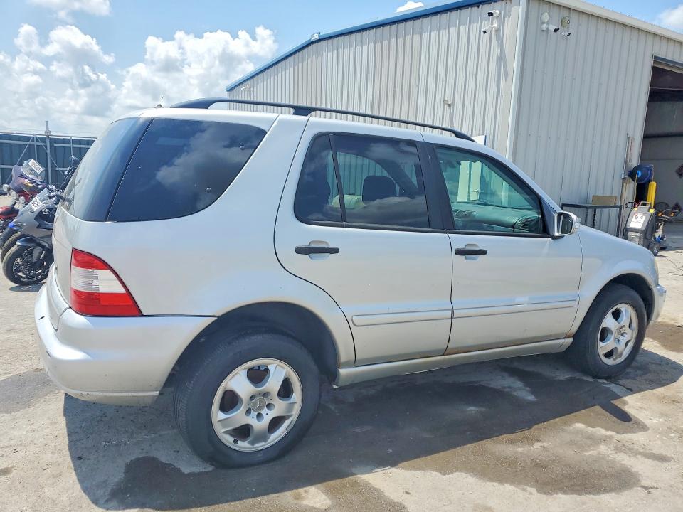 58824246 :رقم المزاد ، 4JGAB54E32A324540 vin ، 2002 Mercedes-benz Ml مزاد بيع