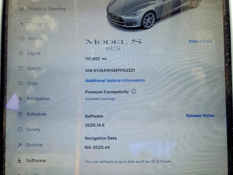2014 Tesla Model S მანქანა იყიდება აუქციონზე, vin: 5YJSA1H10EFP53321, აუქციონის ნომერი: 57736336