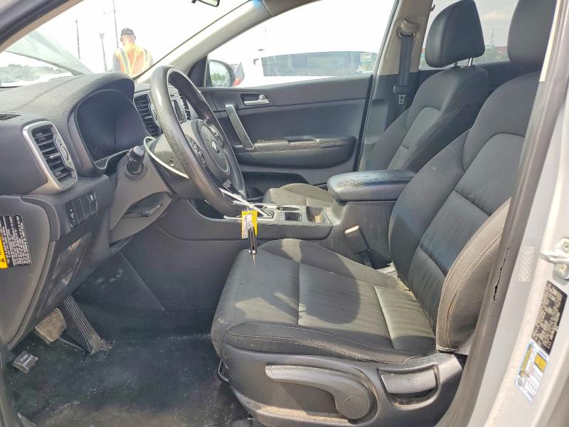 56765556 :رقم المزاد ، KNDPMCAC4H7202999 vin ، 2017 Kia Sportage مزاد بيع