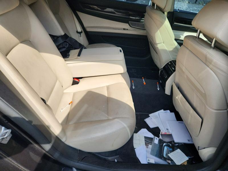 57398226 :رقم المزاد ، WBAYF8C5XDD140270 vin ، 2013 Bmw 750 مزاد بيع