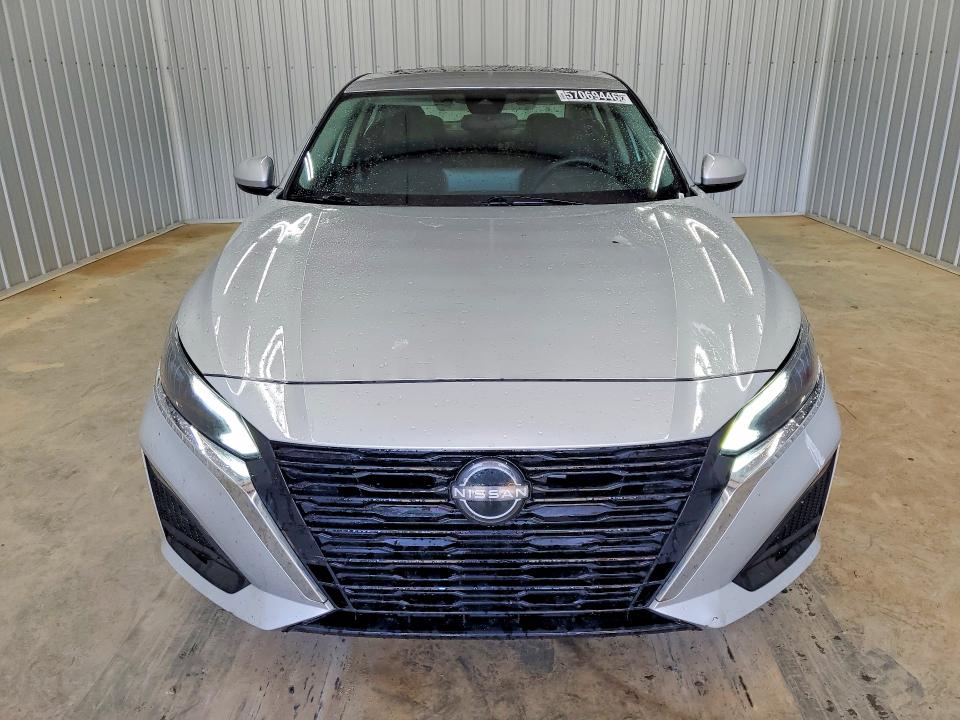 Продаж на аукціоні авто 2023 Nissan Altima, vin: 1N4BL4DVXPN370128, номер лоту: 57069446