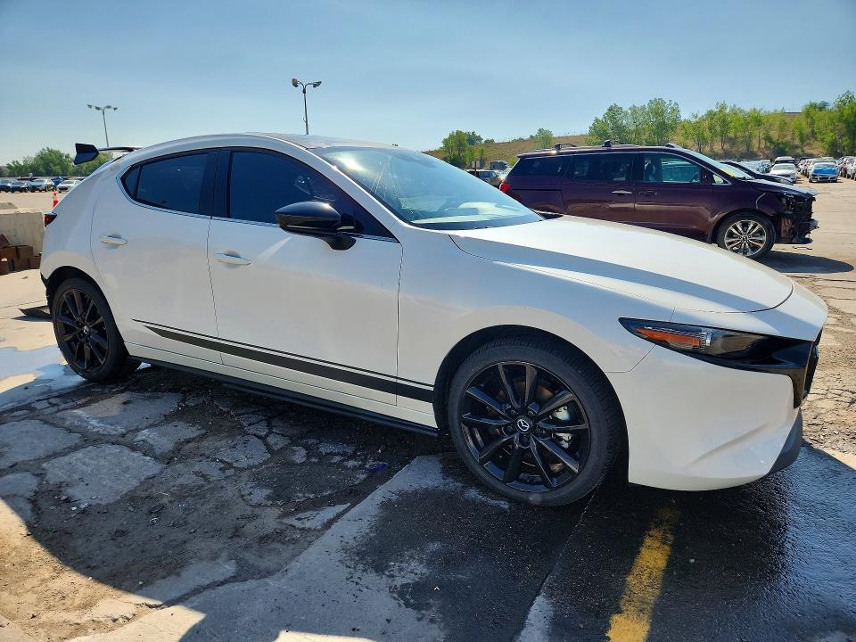 Auction sale of the 2023 Mazda 3, vin: JM1BPBJY6P1621008, lot number: 59166226