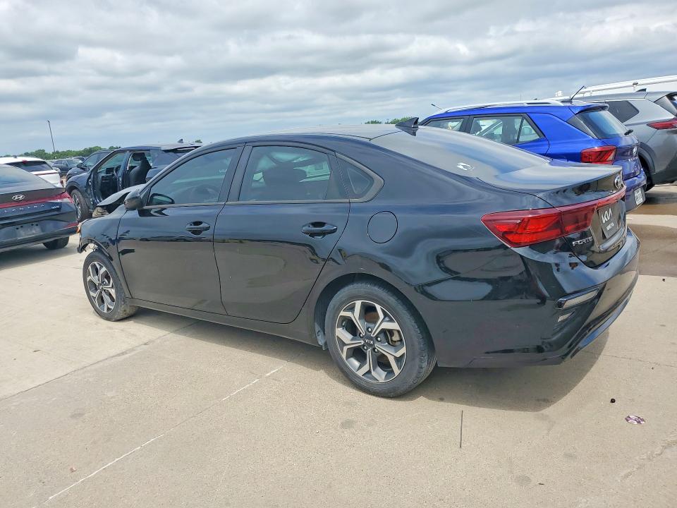 57123176 :رقم المزاد ، 3KPF24AD4ME411735 vin ، 2021 Kia Forte مزاد بيع