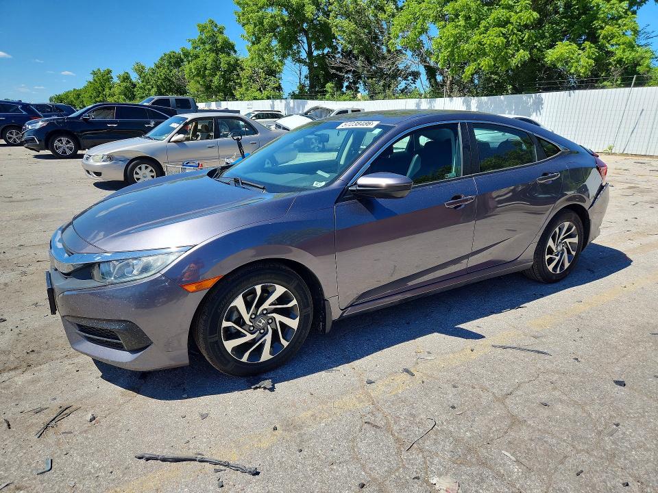 Auction sale of the 2018 Honda Civic, vin: 19XFC2F73JE039336, lot number: 57238486