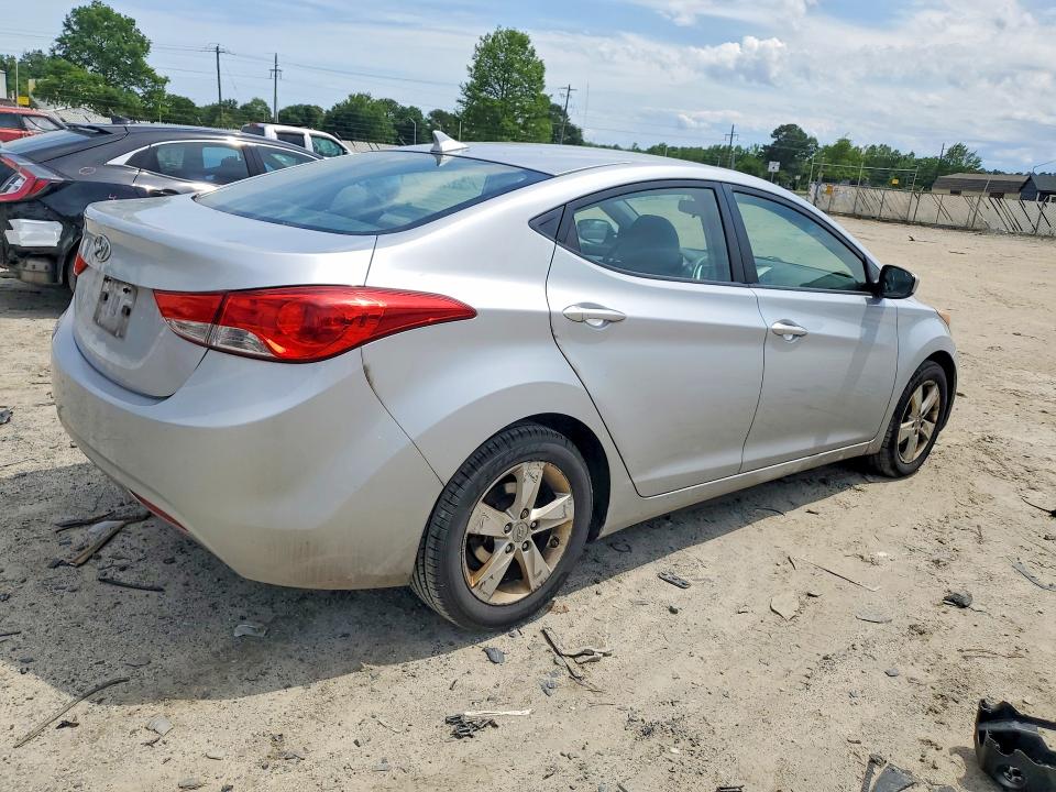 Продажа на аукционе авто 2012 Hyundai Elantra, vin: 5NPDH4AE5CH098915, номер лота: 55505596