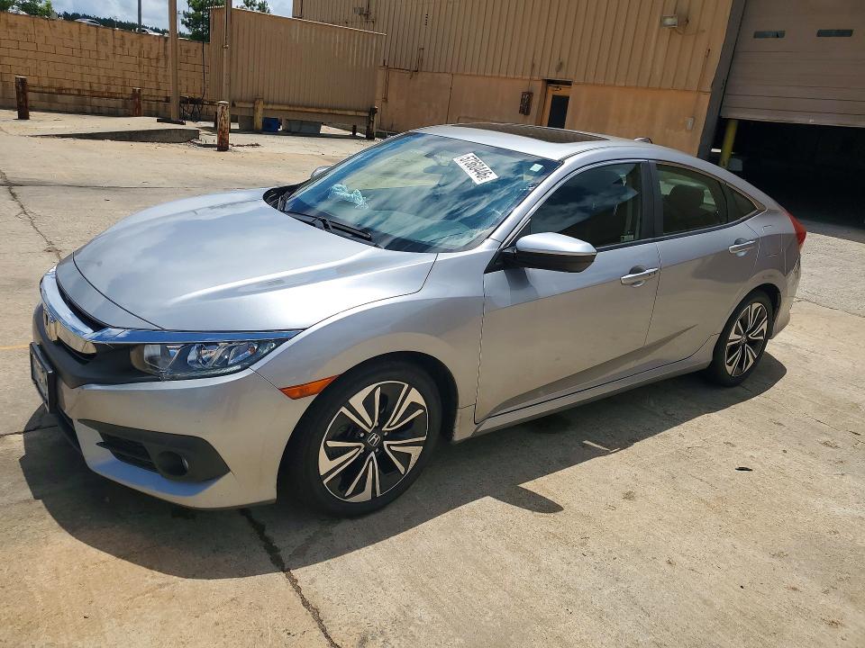 Продаж на аукціоні авто 2018 Honda Civic, vin: JHMFC1F37JX034095, номер лоту: 57360446