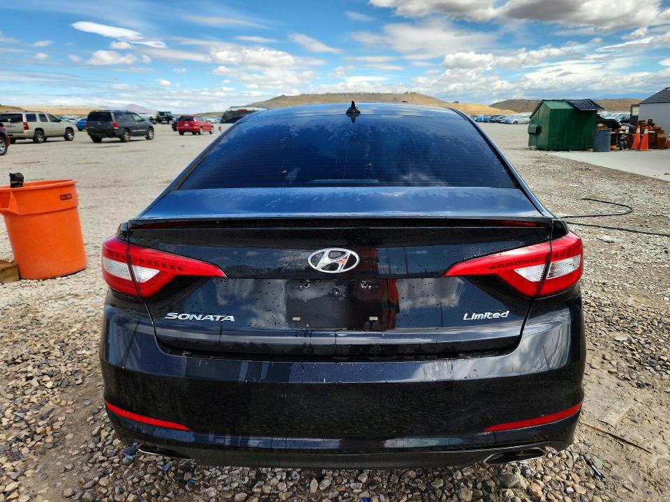 2015 Hyundai Sonata მანქანა იყიდება აუქციონზე, vin: 5NPE34AF5FH032851, აუქციონის ნომერი: 58572886