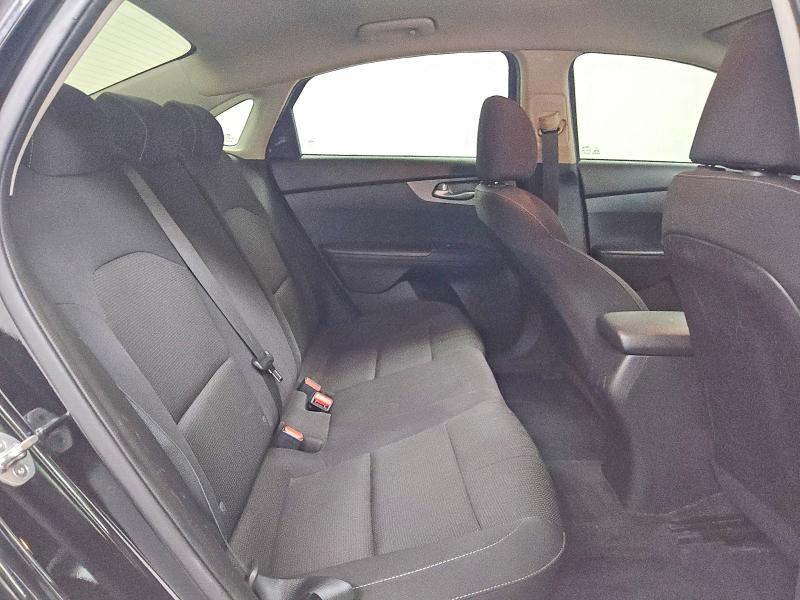 2019 Kia Forte მანქანა იყიდება აუქციონზე, vin: 3KPF24ADXKE017590, აუქციონის ნომერი: 57577526