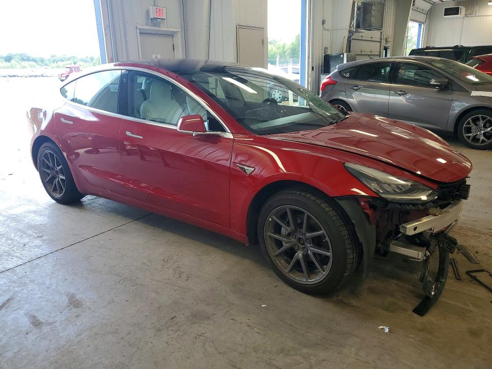 Продажа на аукционе авто 2018 Tesla Model 3, vin: 5YJ3E1EB3JF075101, номер лота: 55921106