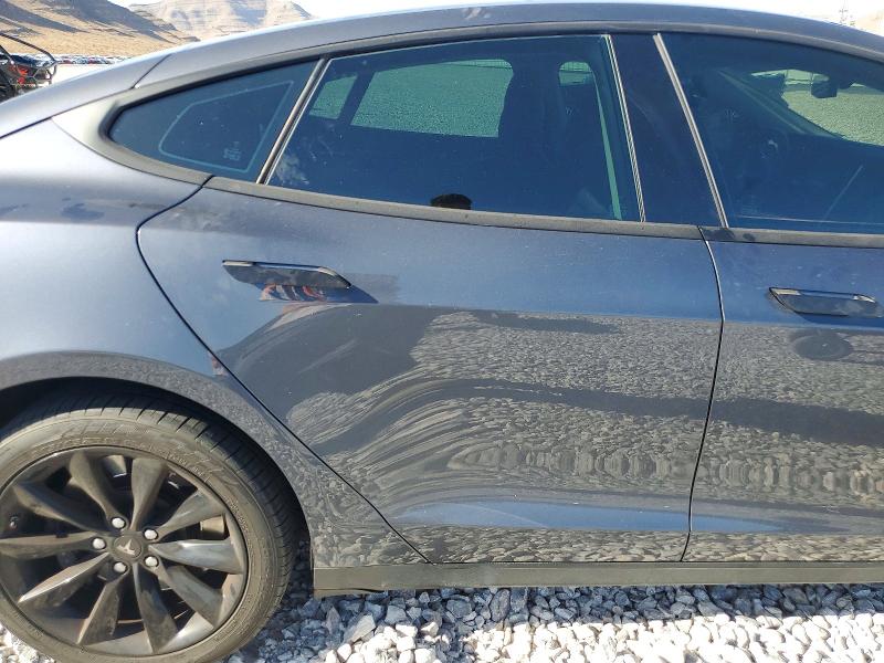 2014 Tesla Model S მანქანა იყიდება აუქციონზე, vin: 5YJSA1H16EFP50942, აუქციონის ნომერი: 54903066