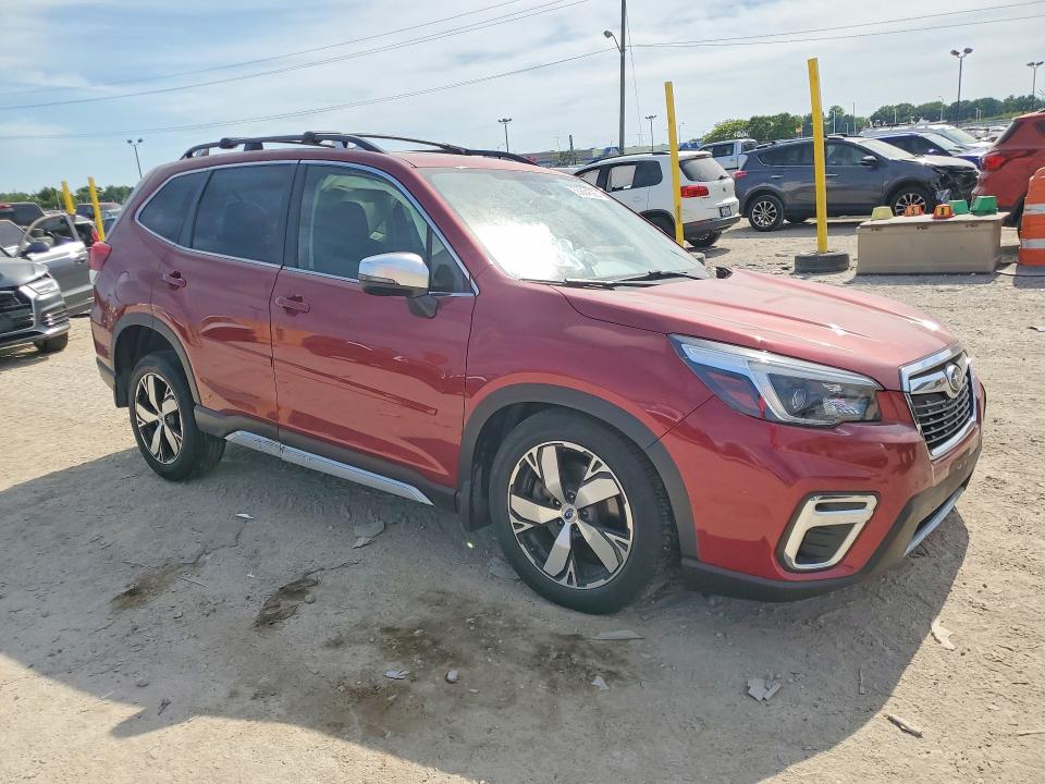 55864506 :رقم المزاد ، JF2SKAXC9MH526547 vin ، 2021 Subaru Forester مزاد بيع