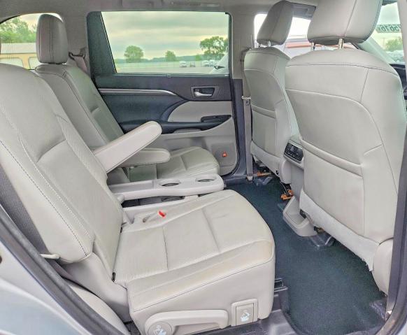 2017 Toyota Highlander მანქანა იყიდება აუქციონზე, vin: 5TDDZRFH9HS391537, აუქციონის ნომერი: 56275616