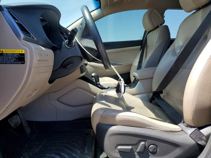 2016 Hyundai Tucson მანქანა იყიდება აუქციონზე, vin: KM8J3CA23GU030735, აუქციონის ნომერი: 57644096