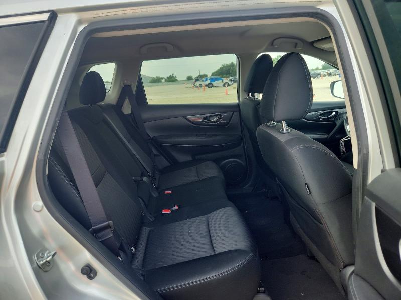 58246356 :رقم المزاد ، KNMAT2MT9HP603057 vin ، 2017 Nissan Rogue مزاد بيع