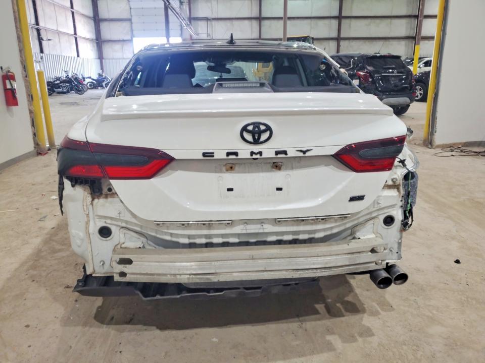 2021 Toyota Camry მანქანა იყიდება აუქციონზე, vin: 4T1G11AK4MU489143, აუქციონის ნომერი: 58894846