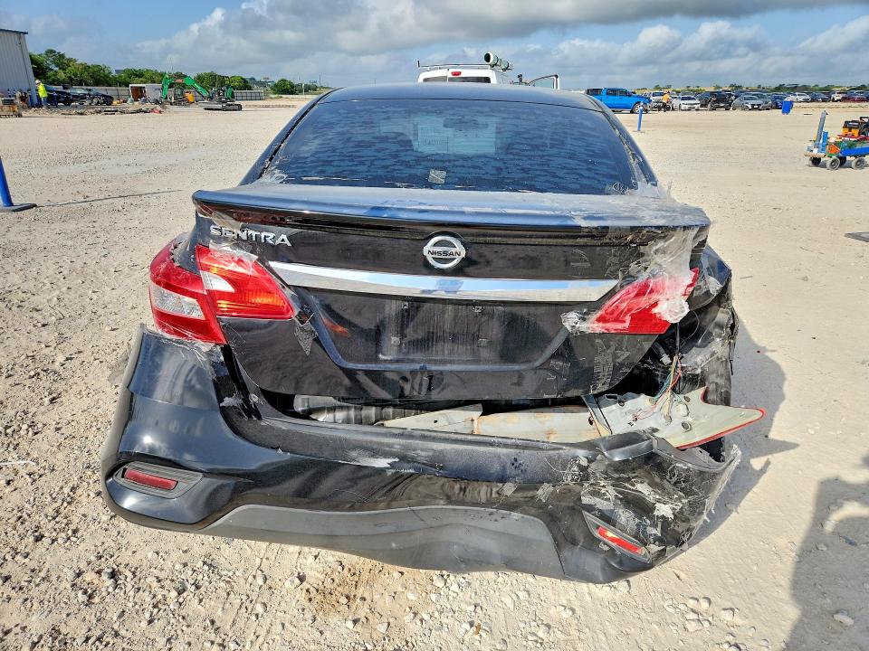 58633406 :رقم المزاد ، 3N1AB7AP6KY298990 vin ، 2019 Nissan Sentra مزاد بيع