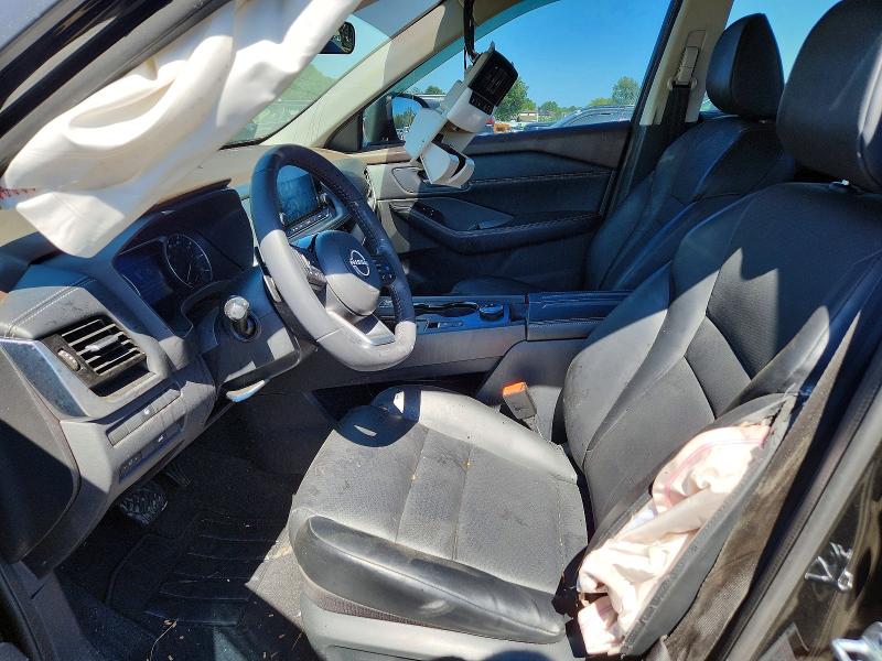 56031156 :رقم المزاد ، 5N1BT3BB4NC734061 vin ، 2022 Nissan Rogue مزاد بيع