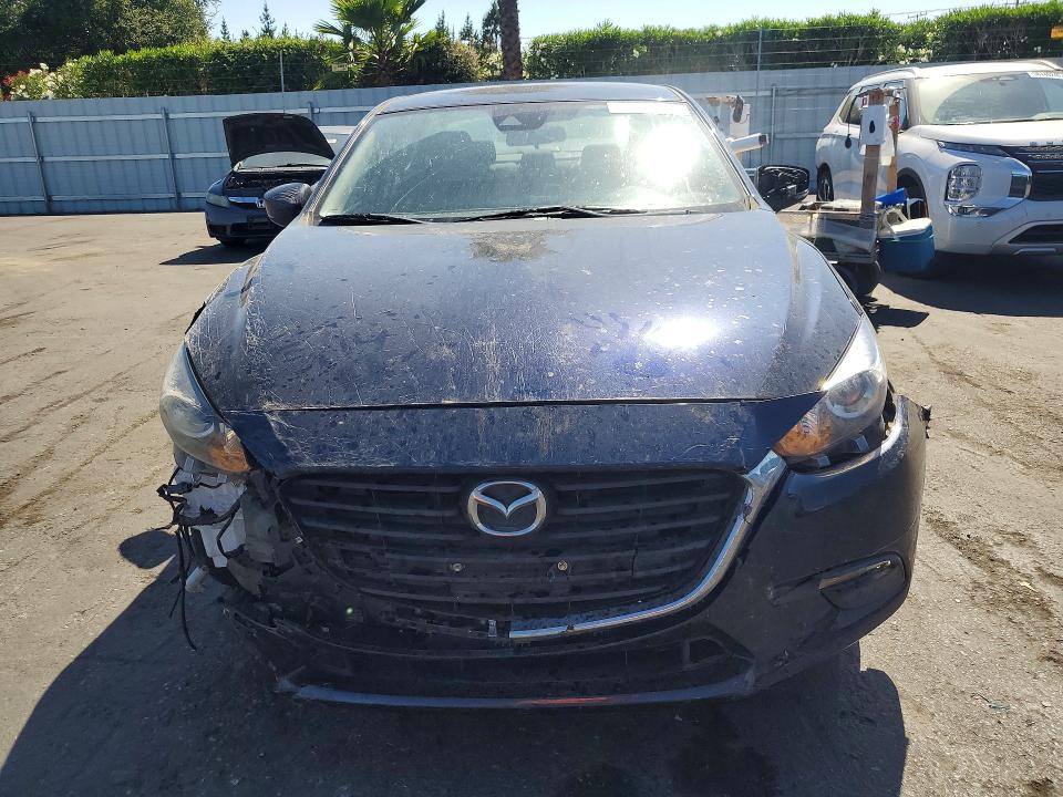 58318576 :رقم المزاد ، 3MZBN1U71JM240919 vin ، 2018 Mazda 3 مزاد بيع