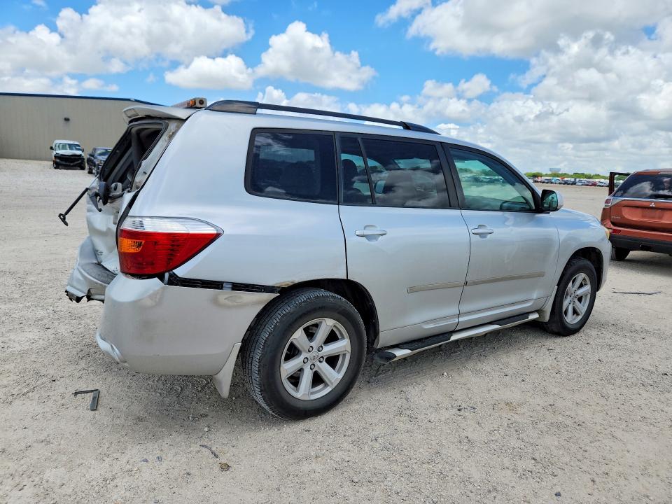 2010 Toyota Highlander მანქანა იყიდება აუქციონზე, vin: 5TDKK3EH1AS015821, აუქციონის ნომერი: 57007496