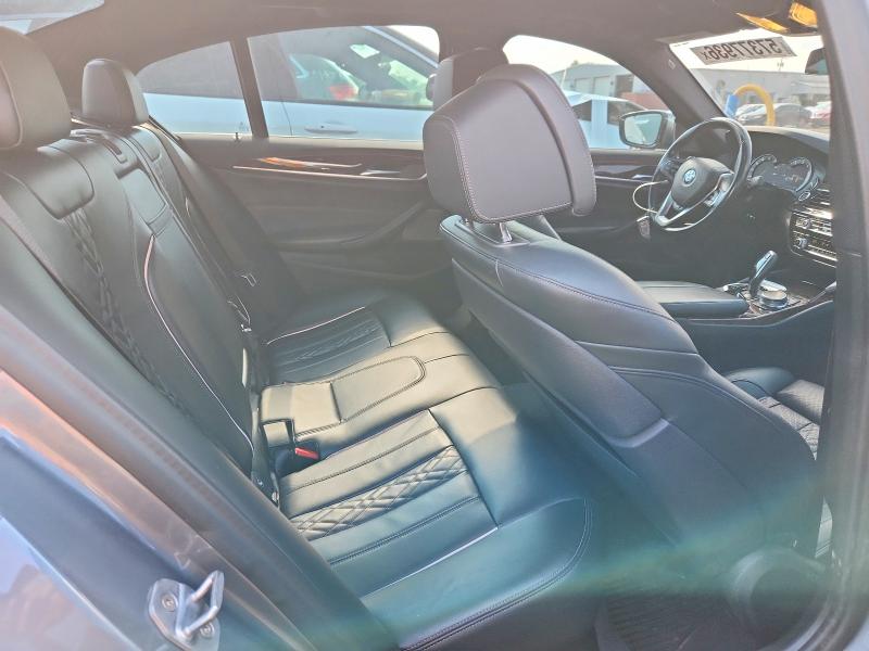 2019 Bmw 540 მანქანა იყიდება აუქციონზე, vin: WBAJE7C52KWW21257, აუქციონის ნომერი: 57377936