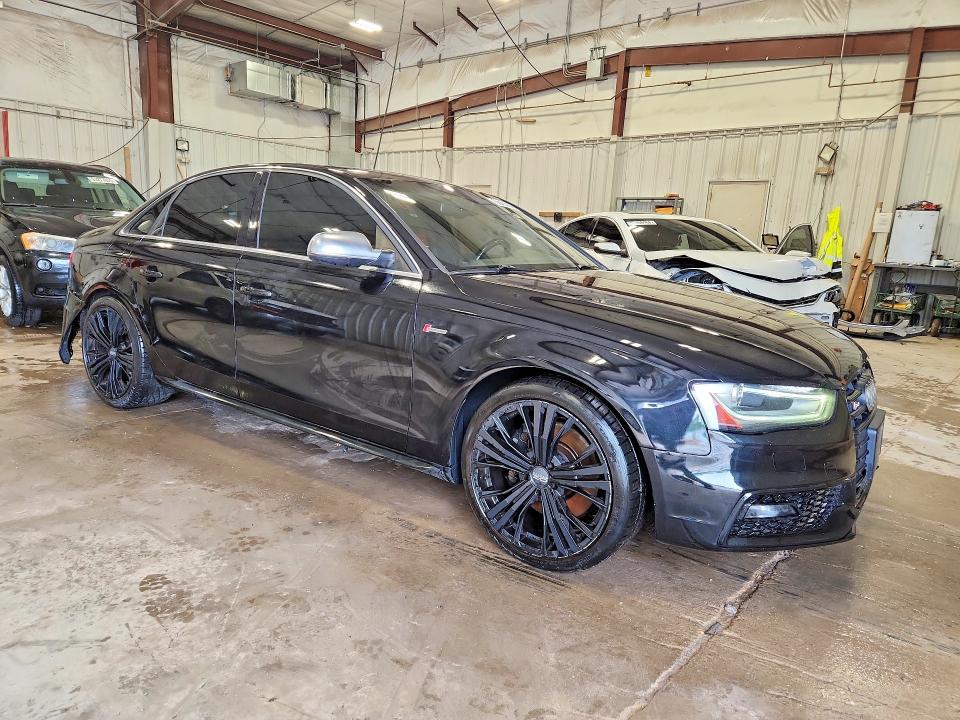 Продажа на аукционе авто 2015 Audi S4, vin: WAUBGAFL1FA127044, номер лота: 56492656