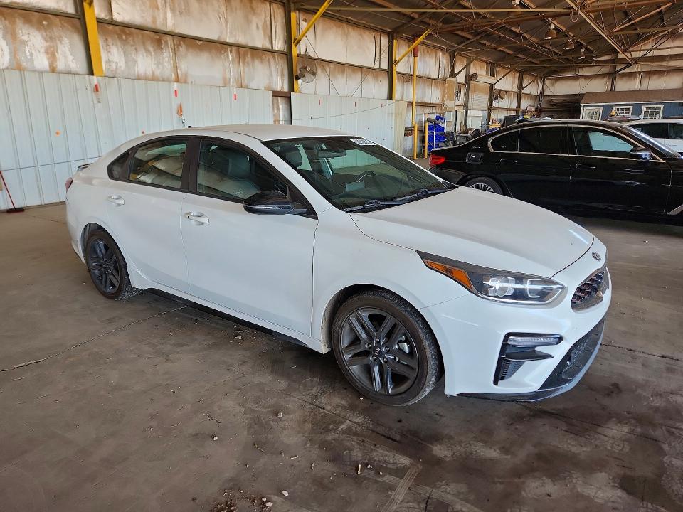 2021 Kia Forte მანქანა იყიდება აუქციონზე, vin: 3KPF34AD4ME353588, აუქციონის ნომერი: 56963816
