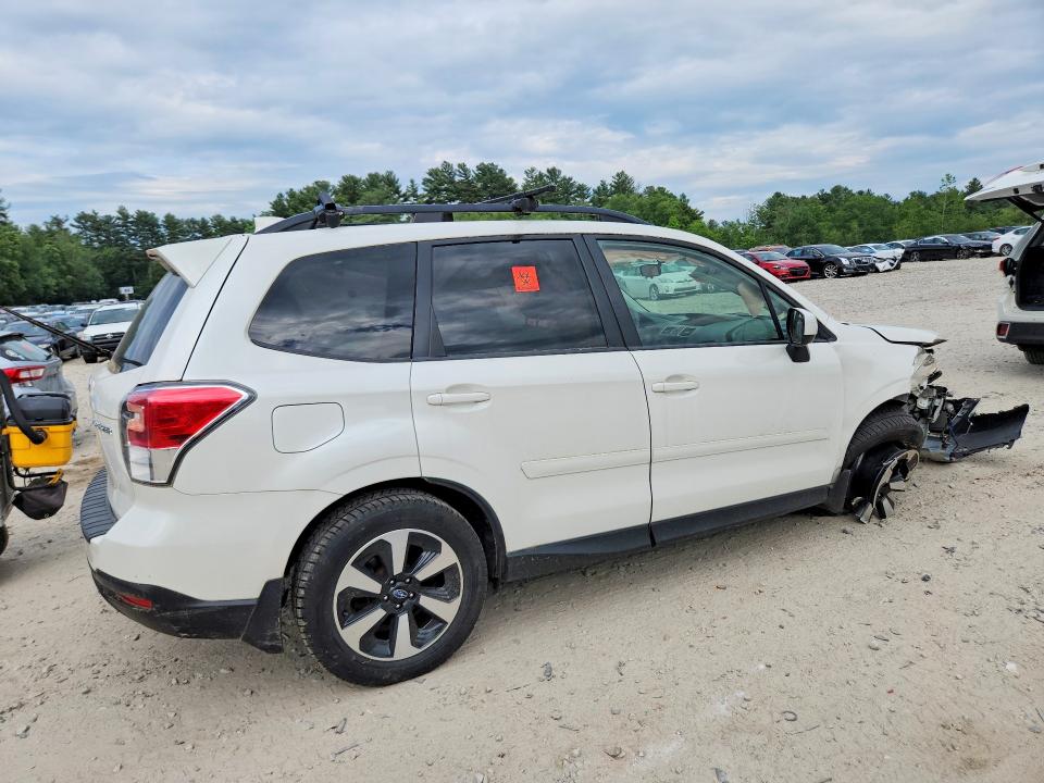 2018 Subaru Forester მანქანა იყიდება აუქციონზე, vin: JF2SJAEC6JH570782, აუქციონის ნომერი: 57009236
