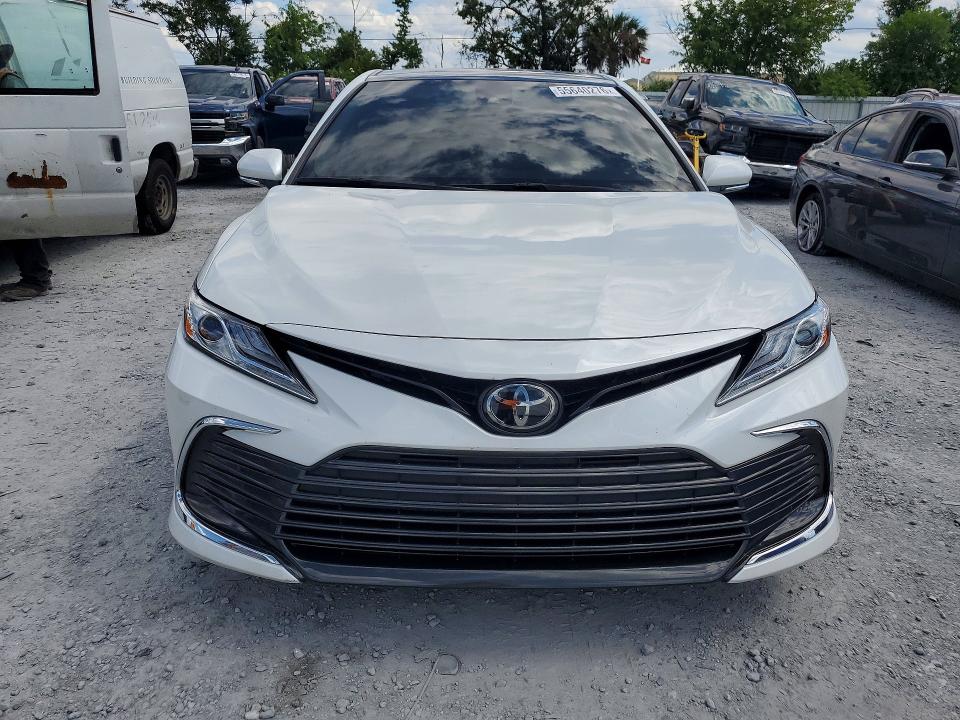 Продажа на аукционе авто 2023 Toyota Camry, vin: 4T1F11AK3PU113873, номер лота: 55640276