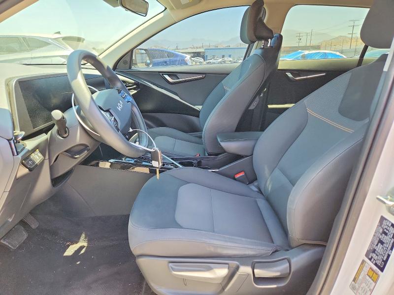 2025 Kia Niro მანქანა იყიდება აუქციონზე, vin: KNDCP3LE4S5237453, აუქციონის ნომერი: 57043926