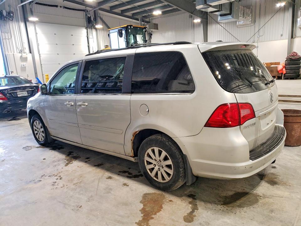 2009 Volkswagen Routan მანქანა იყიდება აუქციონზე, vin: 2V8HW34X29R500713, აუქციონის ნომერი: 55958426