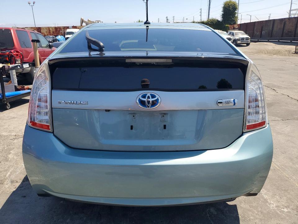 56460316 :رقم المزاد ، JTDKN3DP5E3050529 vin ، 2014 Toyota Prius Plug-in Hybrid مزاد بيع