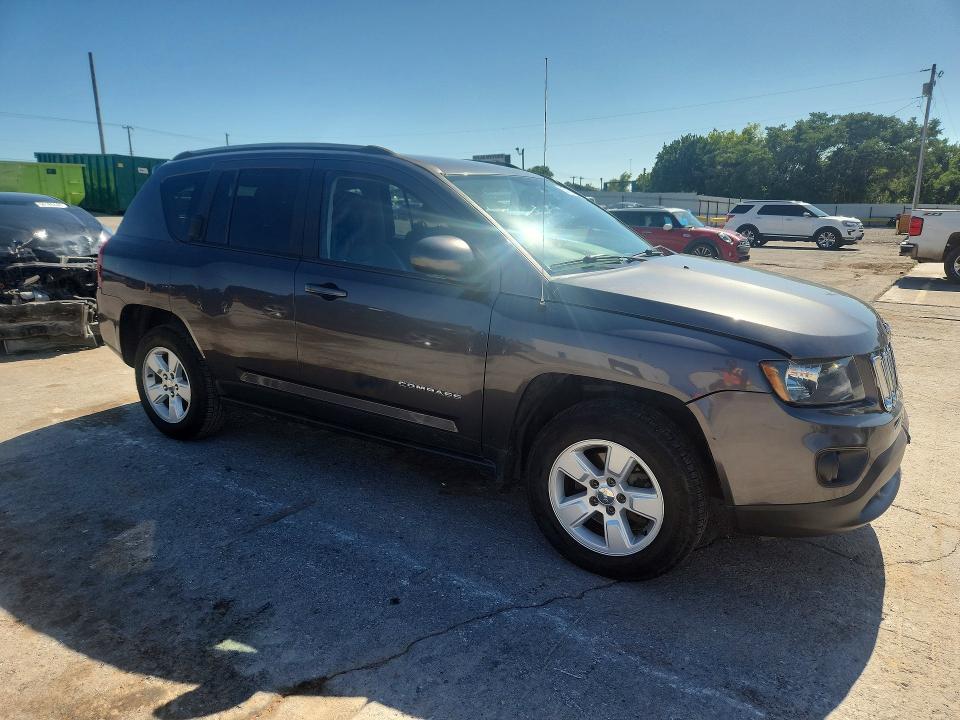 57129476 :رقم المزاد ، 1C4NJCEB5HD160393 vin ، 2017 Jeep Compass مزاد بيع