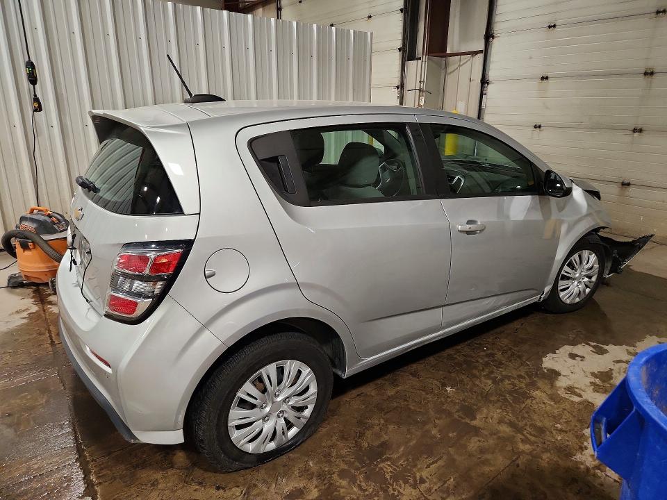 58827586 :رقم المزاد ، 1G1JG6SB1L4105413 vin ، 2020 Chevrolet Sonic مزاد بيع