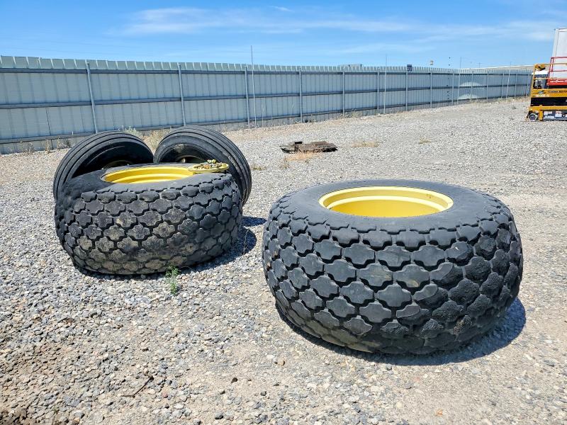 1986 John Deer Industrial Equipment მანქანა იყიდება აუქციონზე, vin: 57597616, აუქციონის ნომერი: 57597616
