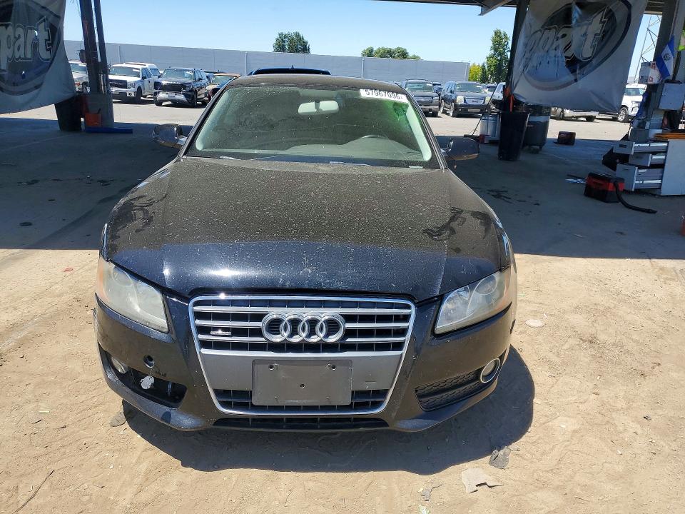 Продажа на аукционе авто 2011 Audi A5, vin: WAUCFAFRXBA073927, номер лота: 57967096