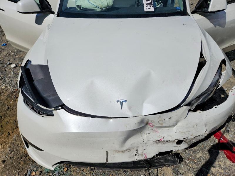 Продажа на аукционе авто 2023 Tesla Model Y, vin: 7SAYGDEE6PF672573, номер лота: 85995705