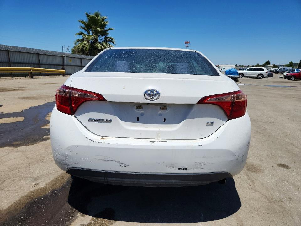 Aukcja sprzedaży 2018 Toyota Corolla, vin: 5YFBURHE5JP815366, numer aukcji: 55813836