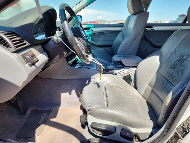 57026226 :رقم المزاد ، WBAEV33472PD00183 vin ، 2002 Bmw 325 مزاد بيع