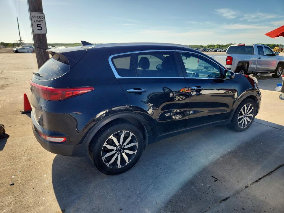 2017 Kia Sportage მანქანა იყიდება აუქციონზე, vin: KNDPN3AC2H7108293, აუქციონის ნომერი: 55768336