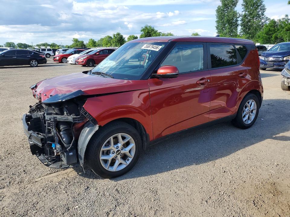 55879456 :رقم المزاد ، KNDJ33AU0L7111030 vin ، 2020 Kia Soul مزاد بيع