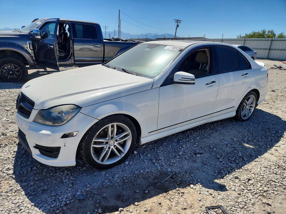 Aukcja sprzedaży 2013 Mercedes-benz C, vin: WDDGF4HB1DA835945, numer aukcji: 57903266