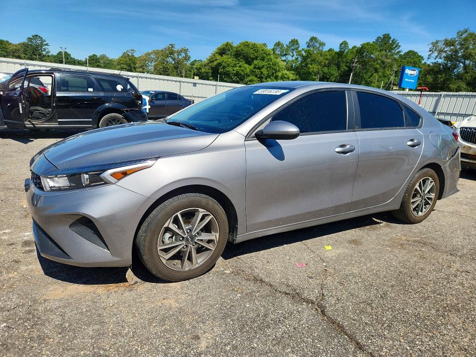 2024 Kia Forte მანქანა იყიდება აუქციონზე, vin: 3KPF24AD3RE750199, აუქციონის ნომერი: 55816236