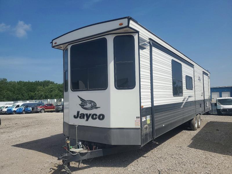 58924626 :رقم المزاد ، 1UJBC0BV1P11K0080 vin ، 2023 Jaco Jay Flight Recreational Vehicle (rv) مزاد بيع