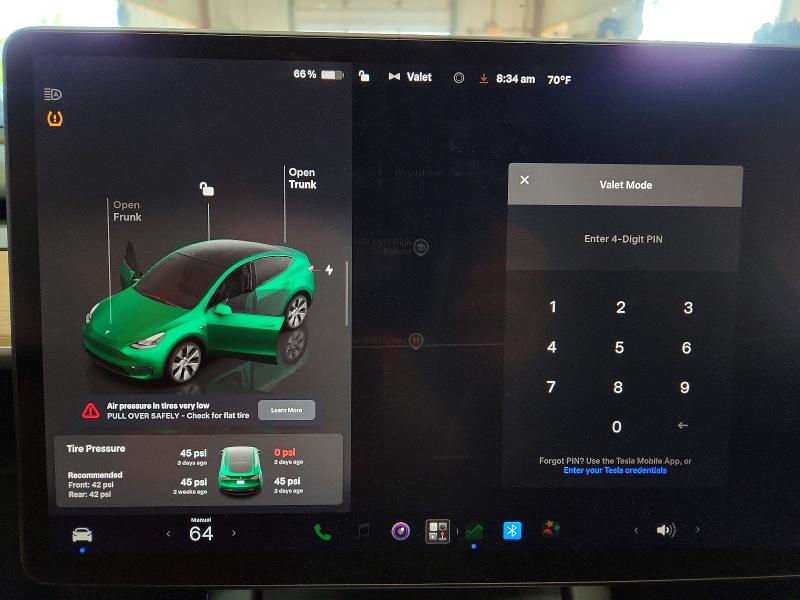 Продажа на аукционе авто 2024 Tesla Model Y, vin: 7SAYGDEE9RA238745, номер лота: 56137936