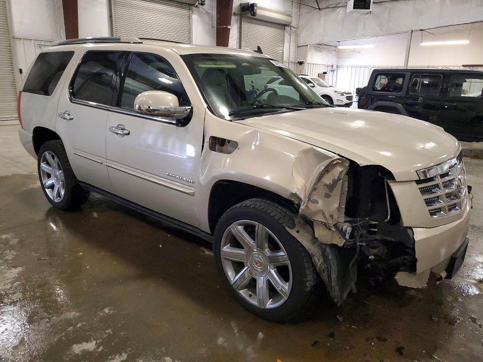 Продажа на аукционе авто 2011 Cadillac Escalade, vin: 1GYS4CEF2BR161342, номер лота: 58033326