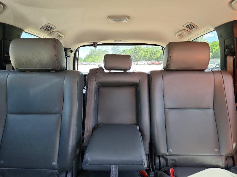 57816536 :رقم المزاد ، 5TDBY5G1XBS050269 vin ، 2011 Toyota Sequoia مزاد بيع