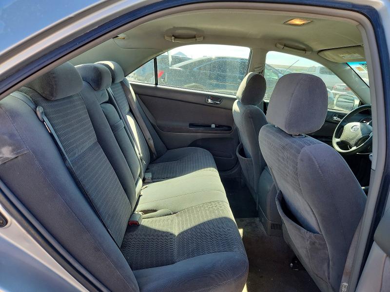 56286176 :رقم المزاد ، 4T1BE32K45U077136 vin ، 2005 Toyota Camry مزاد بيع