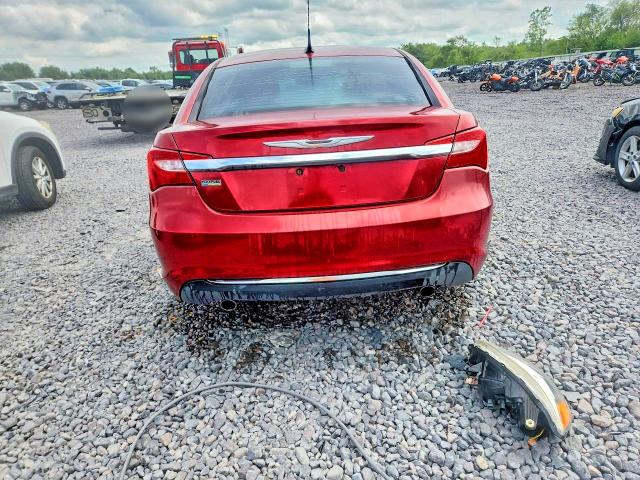 2011 Chrysler 200 მანქანა იყიდება აუქციონზე, vin: 1C3BC1FGXBN552478, აუქციონის ნომერი: 58758576