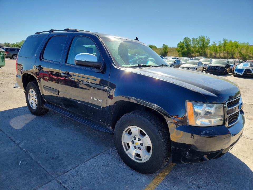 57181206 :رقم المزاد ، 1GNSKBE00BR208084 vin ، 2011 Chevrolet Tahoe مزاد بيع